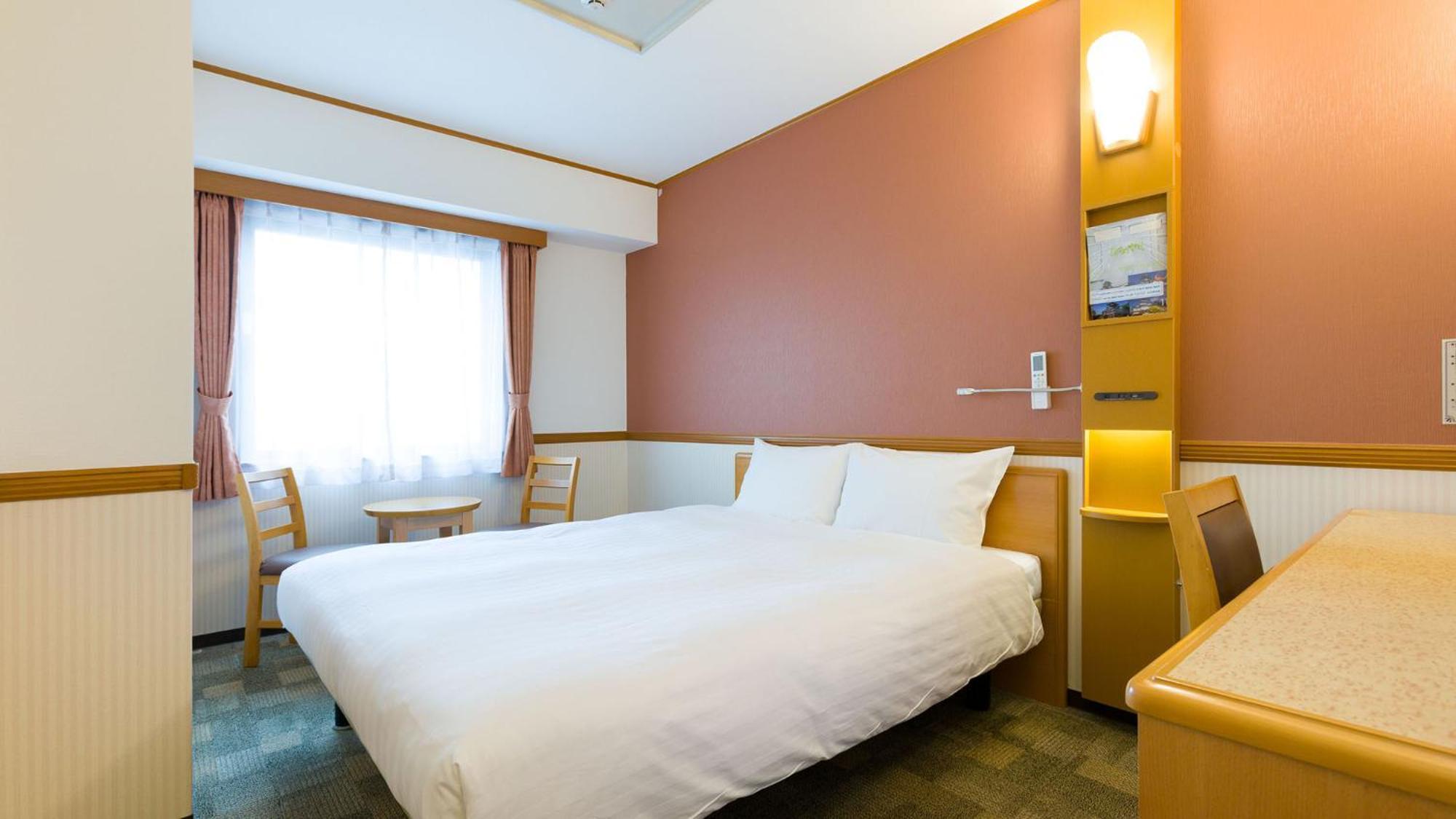 Toyoko Inn Takasaki Eki Nishi Guchi No 2 Pokój zdjęcie